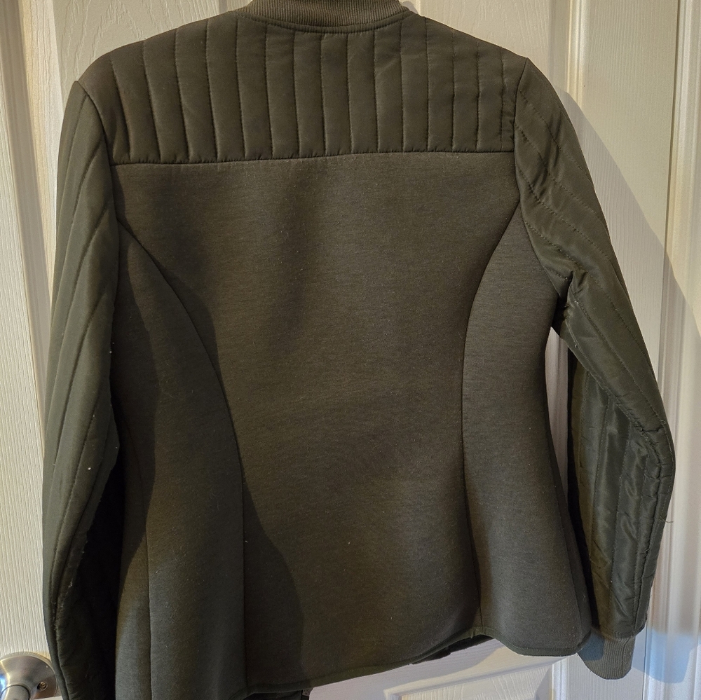 Ladies Fabletics jacket - Picture 6 of 7